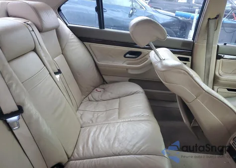 1999 BMW 740 Il z USA, uszkodzony, nr VIN WBAGH8335XDP00575